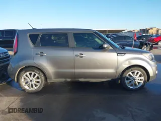 2017 Kia Soul + with VIN KNDJP3A5XH7463620, listed as a IAAI auction lot 41763654 with 79,763 mi miles. Bid and sale history available at carsss.com. Image 13.
