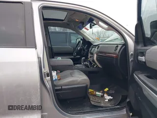 2016 Toyota Tundra 4WD Truck LTD with VIN 5TFHY5F15GX531995, listed as a IAAI auction lot 41457378 with 92,172 mi miles. Bid and sale history available at carsss.com. Image 5.