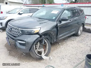 2020 Ford Explorer Limited with VIN 1FMSK7FH8LGB73992, listed as a IAAI auction lot 41818054 with 106,685 mi miles. Bid and sale history available at carsss.com. Image 18.