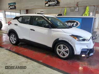2019 Nissan Kicks S with VIN 3N1CP5CU4KL561427, listed as a Copart auction lot 52335125 with 34,035 mi miles and Salvage Title. Bid and sale history available at DreamBid. Image 4.