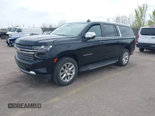 2023 Chevrolet Suburban Premier z VIN 1GNSKFKD3PR472907, wystawiony jako IAAI lot #41993577 z przebiegiem 33 653 mil mil oraz . Historia ofert i sprzedaży dostępna na DreamBid. Obrazek 17.