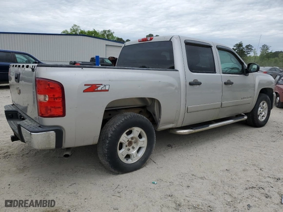 2007 Chevrolet Silverado 1500 LT w/1LT with VIN 2GCEC13C971597608, listed as a Copart auction lot 53245575 with 181,197 mi miles and Clean Title. Bid and sale history available at carsss.com. Image 3.