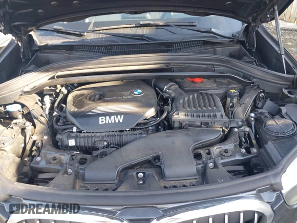 2018 BMW X1 xDrive28i with VIN WBXHT3C32J5L31896, listed as a IAAI auction lot 41675944 with 47,190 mi miles. Bid and sale history available at carsss.com. Image 10.