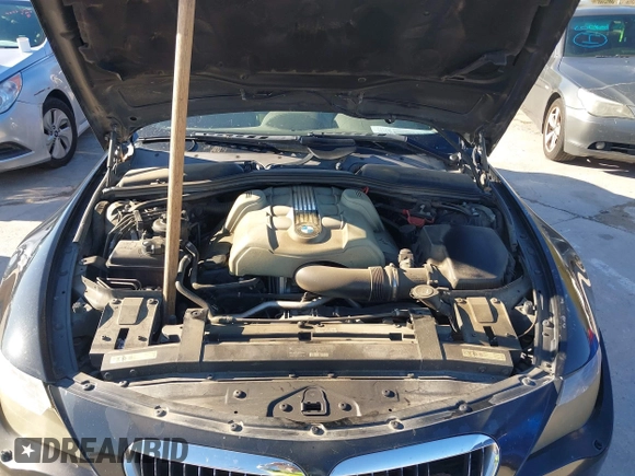 2005 BMW 6 Series 645Ci with VIN WBAEK73425B327631, listed as a IAAI auction lot 40923954 with 189,010 mi miles. Bid and sale history available at carsss.com. Image 10.