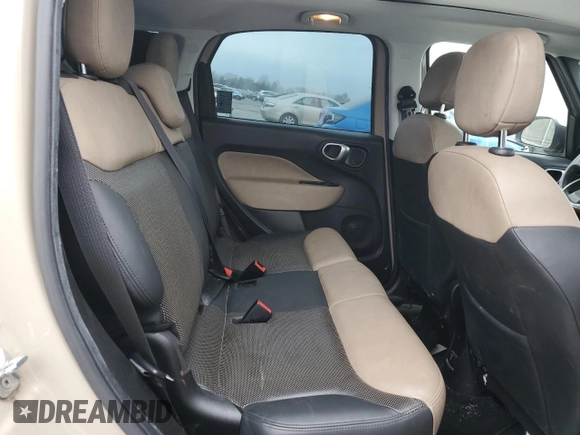 2014 FIAT 500L Lounge with VIN ZFBCFACH0EZ029698, listed as a Copart auction lot 44010995 with 113,555 mi miles and Salvage Title. Bid and sale history available at DreamBid. Image 10.