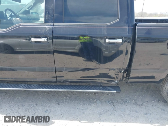 2016 Ford F-150 XLT with VIN 1FTFW1EGXGFD60758, listed as a IAAI auction lot 42060023 with 118,211 mi miles and . Bid and sale history available at carsss.com. Image 14.