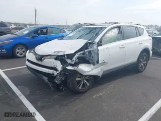 2017 Toyota RAV4 XLE with VIN JTMWFREV8HD105648, listed as a IAAI auction lot 41898236 with 85,073 mi miles. Bid and sale history available at carsss.com. Image 2.