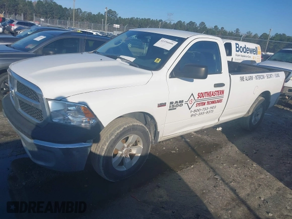 2019 Ram 1500 Classic Tradesman with VIN 3C6JR6DT7KG561514, listed as a IAAI auction lot 41556666 with 163,687 mi miles. Bid and sale history available at carsss.com. Image 17.