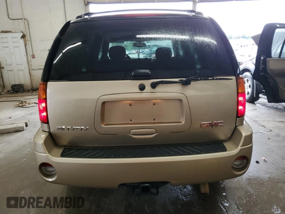 2006 GMC Envoy SLE with VIN 1GKDT13S662304673, listed as a Copart auction lot 50994265 with 221,069 mi miles and Salvage Title. Bid and sale history available at carsss.com. Image 6.