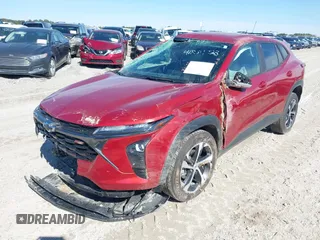 2024 Chevrolet Trax 1RS with VIN KL77LGE28RC201520, listed as a IAAI auction lot 41854028 with 20,737 mi miles. Bid and sale history available at carsss.com. Image 18.