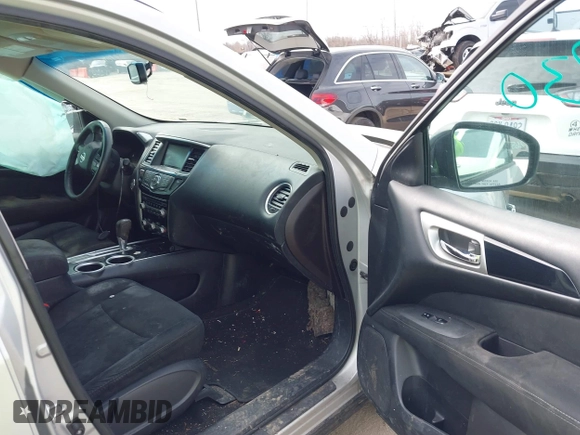 2015 Nissan Pathfinder SV z VIN 5N1AR2MN6FC706632, wystawiony jako IAAI lot #41645730 z przebiegiem 130 647 mil mil oraz . Historia ofert i sprzedaży dostępna na DreamBid. Obrazek 5.