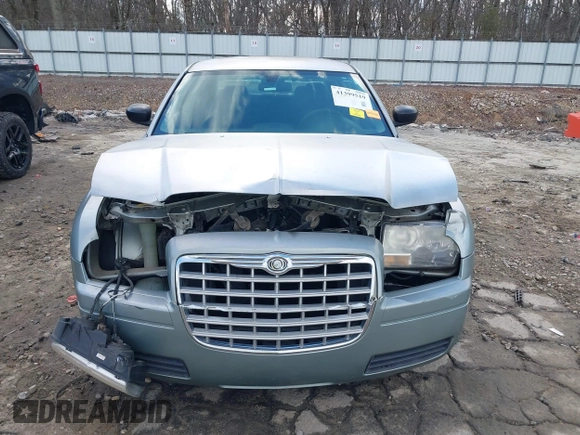 2005 Chrysler 300 with VIN 2C3JA43R05H137403, listed as a IAAI auction lot 41399519 with 135,044 mi miles. Bid and sale history available at carsss.com. Image 12.