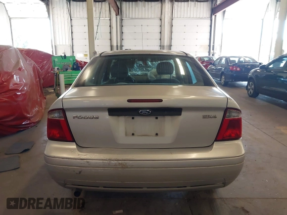 2005 Ford Focus S with VIN 1FAFP34N85W224267, listed as a IAAI auction lot 42349913 with 140,413 mi miles and . Bid and sale history available at DreamBid. Image 17.