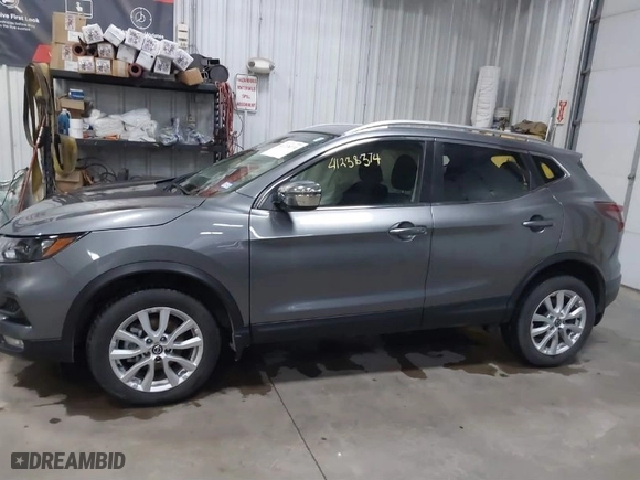 2022 Nissan Rogue Sport SV with VIN JN1BJ1BV8NW583073, listed as a IAAI auction lot 41238374 with 46,913 mi miles. Bid and sale history available at carsss.com. Image 14.