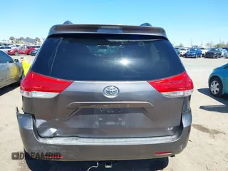 2011 Toyota Sienna LE AAS with VIN 5TDKK3DC0BS055346, listed as a IAAI auction lot 41834715 with 124,847 mi miles. Bid and sale history available at carsss.com. Image 16.