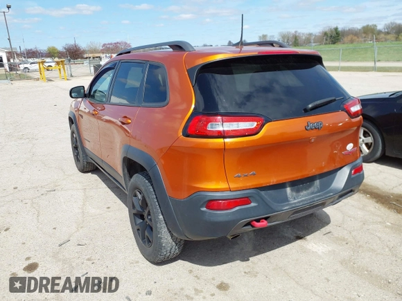 2016 Jeep Cherokee Trailhawk с VIN 1C4PJMBS4GW104841, выставлен на аукционе IAAI как лот 41883523 с пробегом 171 734 миль миль и . История ставок и продаж доступна на DreamBid. Изображение 3.