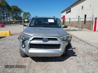 2014 Toyota 4Runner Limited with VIN JTEBU5JR1E5165584, listed as a IAAI auction lot 41727845 with 178,774 mi miles. Bid and sale history available at carsss.com. Image 12.