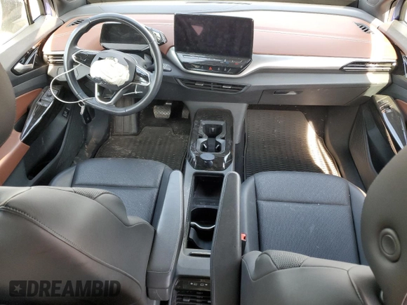 2021 Volkswagen ID.4 Pro S z VIN WVGTMPE25MP028583, wystawiony jako Copart lot #54329775 z przebiegiem Nie podano mil oraz Szkoda całkowita • Salvage title. Historia ofert i sprzedaży dostępna na DreamBid. Obrazek 8.