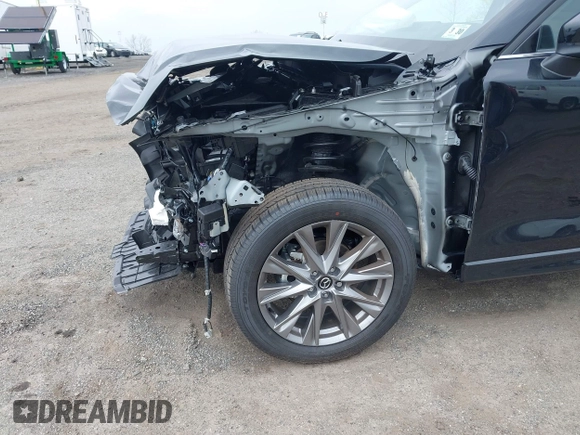 2025 Mazda CX-5 S Premium Plus with VIN JM3KFBEM0S0618749, listed as a IAAI auction lot 42011401 with 270 mi miles and . Bid and sale history available at carsss.com. Image 18.