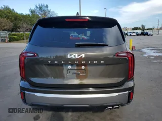 2025 Kia Telluride S with VIN 5XYP64GCXSG612966, listed as a Copart auction lot 51367835 with 105 mi miles and Salvage Title. Bid and sale history available at DreamBid. Image 6.