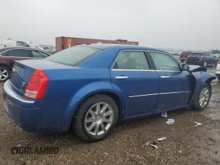 2009 Chrysler 300 with VIN 2C3KA63T29H581920, listed as a Copart auction lot 81120204 with 100,627 mi miles and Salvage Title. Bid and sale history available at carsss.com. Image 3.