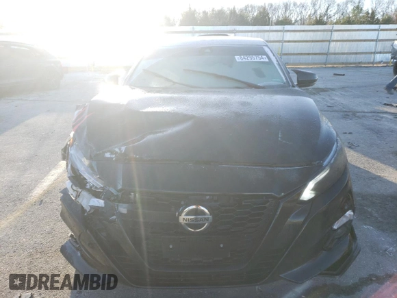 2019 Nissan Altima 2.5 SV with VIN 1N4BL4DV4KC123871, listed as a Copart auction lot 84295754 with 113,720 mi miles and Salvage Title. Bid and sale history available at carsss.com. Image 5.