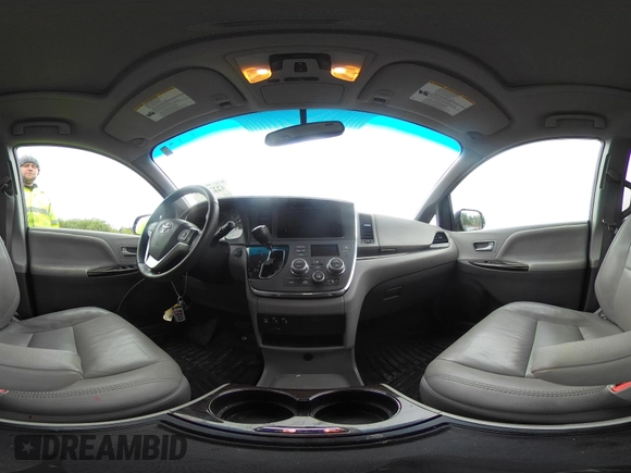 2017 Toyota Sienna XLE with VIN 5TDDZ3DC2HS171807, listed as a IAAI auction lot 42225873 with 105,588 mi miles and . Bid and sale history available at DreamBid. Image 18.