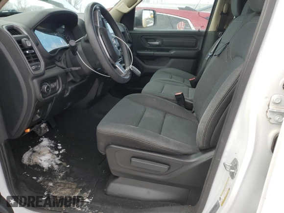 2019 Ram 1500 Tradesman z VIN 1C6SRFCT4KN552279, wystawiony jako Copart lot #88733245 z przebiegiem 28 561 mil mil oraz Szkoda całkowita • Salvage title. Historia ofert i sprzedaży dostępna na DreamBid. Obrazek 7.