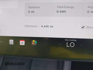 2025 Tesla Model 3 Long Range с VIN 5YJ3E1EB5SF893625, выставлен на аукционе IAAI как лот 42476724 с пробегом 4 445 миль миль и . История ставок и продаж доступна на DreamBid. Изображение 15.