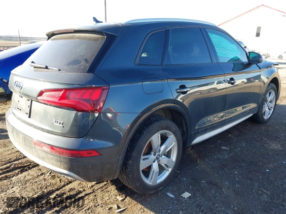 2018 Audi Q5 Premium with VIN WA1ANAFY0J2005269, listed as a IAAI auction lot 41811924 with 63,227 mi miles. Bid and sale history available at carsss.com. Image 4.