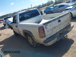 2004 Chevrolet Silverado 1500 Work Truck with VIN 1GCEC14X34Z337581, listed as a IAAI auction lot 41621103 with 299,264 mi miles. Bid and sale history available at carsss.com. Image 3.