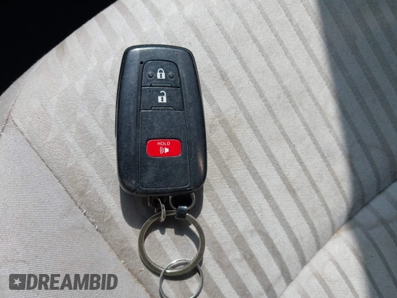 2016 Toyota Prius Two z VIN JTDKBRFU4G3509129, wystawiony jako IAAI lot #42321562 z przebiegiem 246 582 mil mil oraz . Historia ofert i sprzedaży dostępna na DreamBid. Obrazek 11.