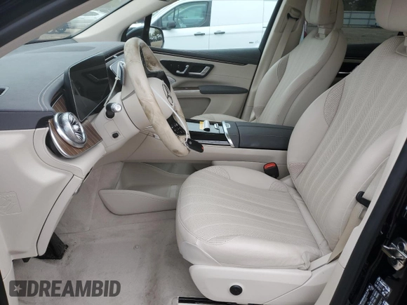 2023 Mercedes-Benz EQS 450 z VIN 4JGDM2EB1PA006658, wystawiony jako Copart lot #54895365 z przebiegiem 20 958 mil mil oraz Szkoda całkowita • Salvage title. Historia ofert i sprzedaży dostępna na DreamBid. Obrazek 7.