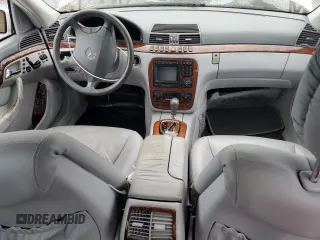 2002 Mercedes-Benz S-Class 5.0L with VIN WDBNG75J02A308650, listed as a Copart auction lot 71954194 with 191,891 mi miles and Clean Title. Bid and sale history available at carsss.com. Image 8.
