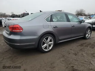 2015 Volkswagen Passat 1.8T Sport with VIN 1VWBT7A31FC040917, listed as a Copart auction lot 43536315 with 143,340 mi miles and Clean Title. Bid and sale history available at carsss.com. Image 3.
