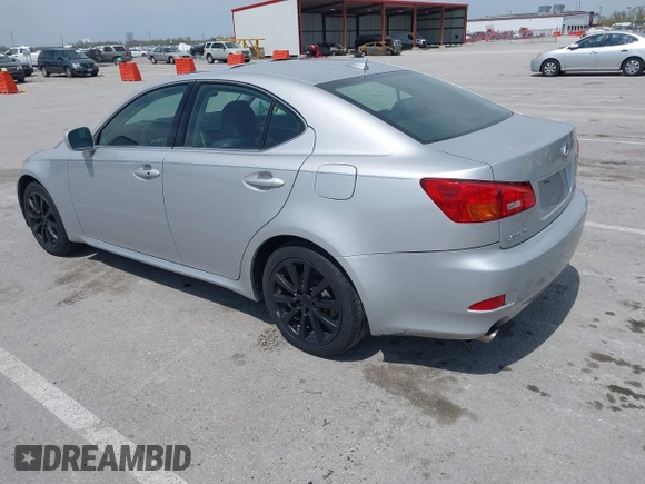2008 Lexus IS 250 z VIN JTHCK262685018639, wystawiony jako IAAI lot #42024488 z przebiegiem 220 885 mil mil oraz . Historia ofert i sprzedaży dostępna na DreamBid. Obrazek 3.