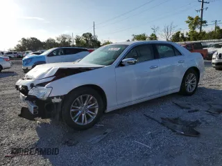 2017 Chrysler 300 C z VIN 2C3CCAEG7HH571142, wystawiony jako Copart lot #62768755 z przebiegiem 123 609 mil mil oraz Szkoda całkowita • Salvage title. Historia ofert i sprzedaży dostępna na DreamBid. Obrazek 1.