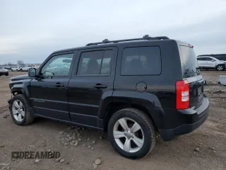 2014 Jeep Patriot Latitude with VIN 1C4NJPFA3ED721876, listed as a Copart auction lot 82436104 with 103,703 mi miles and Salvage Title. Bid and sale history available at carsss.com. Image 2.