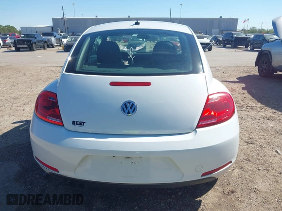 2015 Volkswagen Beetle Fleet Edition with VIN 3VWF17AT3FM651960, listed as a IAAI auction lot 41815688 with 113,907 mi miles and . Bid and sale history available at DreamBid. Image 17.