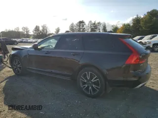 2017 Volvo V90 z VIN YV4A22NL1H1000766, wystawiony jako Copart lot #70826213 z przebiegiem 63 345 mil mil oraz . Historia ofert i sprzedaży dostępna na DreamBid. Obrazek 2.