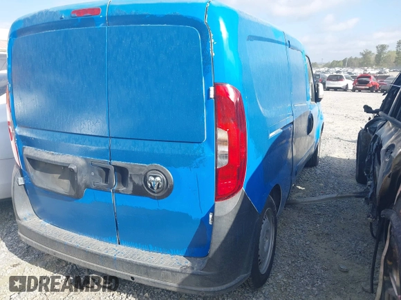 2017 Ram ProMaster City Cargo Tradesman z VIN ZFBERFAB0H6E01531, wystawiony jako IAAI lot #41889780 z przebiegiem 59 734 mil mil oraz . Historia ofert i sprzedaży dostępna na DreamBid. Obrazek 4.