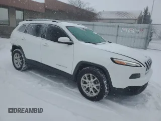 2015 Jeep Cherokee Latitude z VIN 1C4PJMCB0FW622507, wystawiony jako Copart lot #88493245 z przebiegiem 122 411 mil mil oraz Nie do naprawy • Non repairable. Historia ofert i sprzedaży dostępna na DreamBid. Obrazek 4.