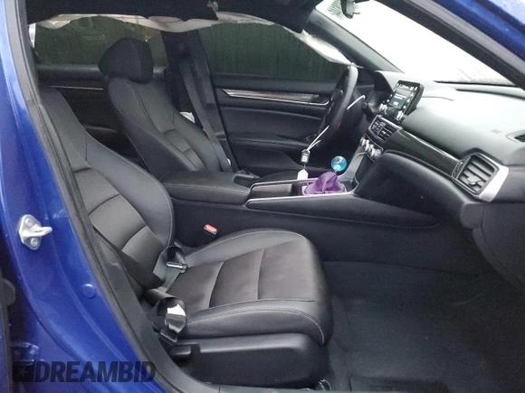 2019 Honda Accord Sport with VIN 1HGCV2E32KA024859, listed as a Copart auction lot 86628144 with 32,928 mi miles and Salvage title. Bid and sale history available at DreamBid. Image 7.