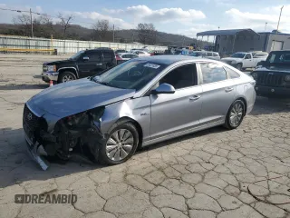 2016 Hyundai Sonata Hybrid SE with VIN KMHE24L17GA014313, listed as a Copart auction lot 88601685 with 116,047 mi miles and Salvage Title. Bid and sale history available at carsss.com. Image 1.