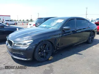 2017 BMW 7 Series 750i with VIN WBA7F0C37HGM22205, listed as a IAAI auction lot 40033800 with 70,581 mi miles. Bid and sale history available at carsss.com. Image 17.