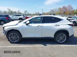 2024 Lexus NX 350 Luxury z VIN JTJHGCEZ9R2011147, wystawiony jako IAAI lot #42075605 z przebiegiem 30 153 mil mil oraz . Historia ofert i sprzedaży dostępna na DreamBid. Obrazek 14.