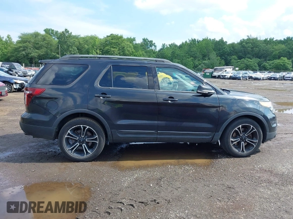 2015 Ford Explorer Sport z VIN 1FM5K8GTXFGA00534, wystawiony jako IAAI lot #42562157 z przebiegiem 178 420 mil mil oraz . Historia ofert i sprzedaży dostępna na DreamBid. Obrazek 13.