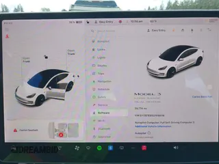 2020 Tesla Model 3 Long Range z VIN 5YJ3E1EB5LF619018, wystawiony jako IAAI lot #42131960 z przebiegiem 29 774 mil mil oraz . Historia ofert i sprzedaży dostępna na DreamBid. Obrazek 18.
