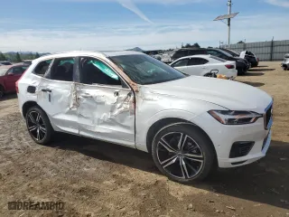 2019 Volvo XC60 R-Design with VIN LYVBR0DM8KB239250, listed as a Copart auction lot 53052715 with 70,693 mi miles and Salvage Title. Bid and sale history available at carsss.com. Image 4.