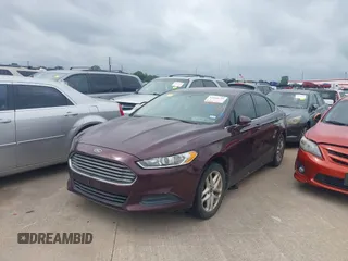 2013 Ford Fusion SE with VIN 3FA6P0H72DR274982, listed as a IAAI auction lot 42050722 with 219,247 mi miles. Bid and sale history available at carsss.com. Image 2.